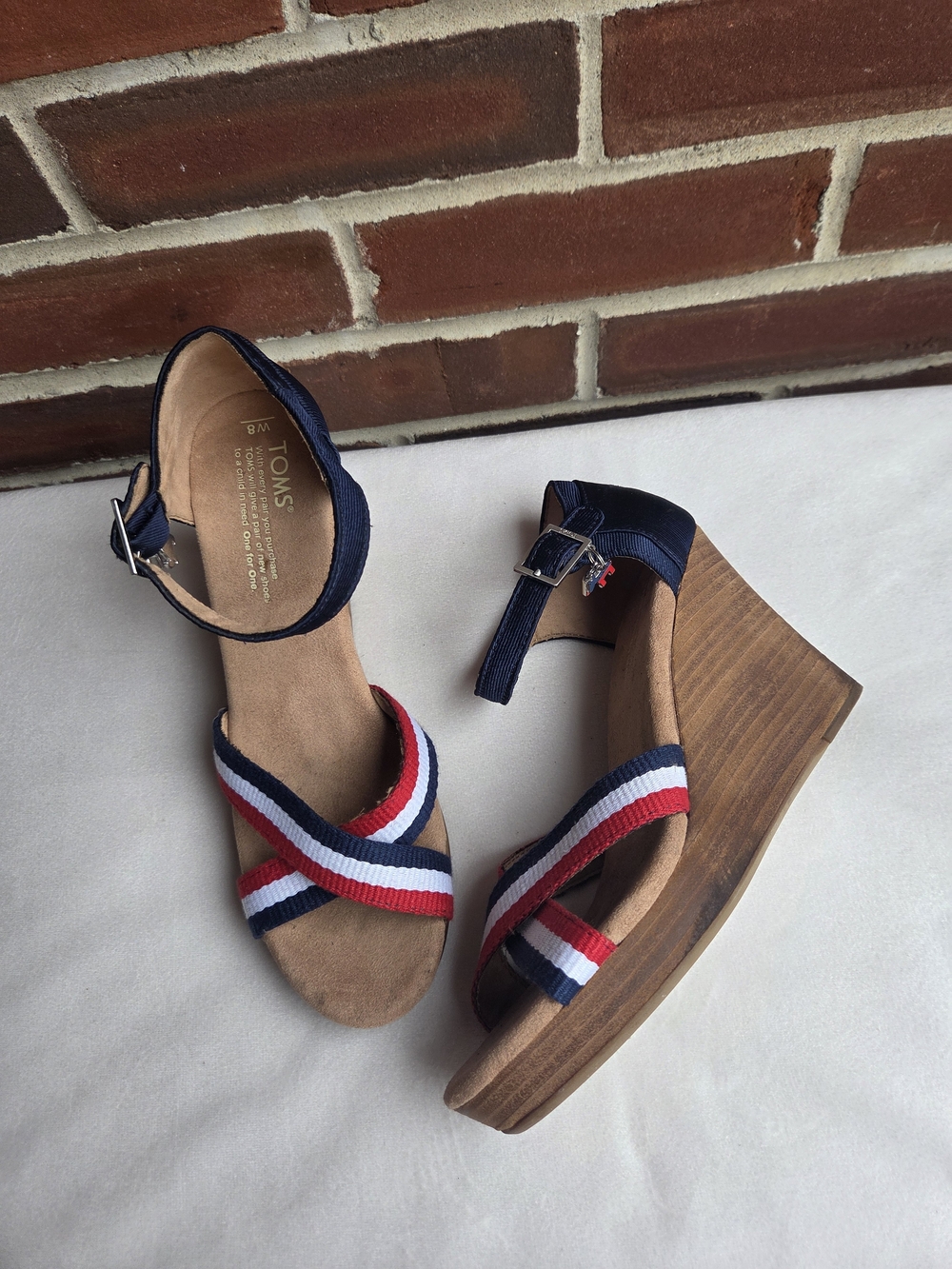 TOMS Election Charms Strappy Wedge Sandals Red White Blue Women’s 8